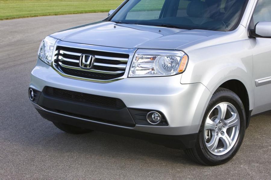  Honda Pilot 2015 года  (фото 39 из 107)